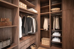Kleiderschrank-Systeme